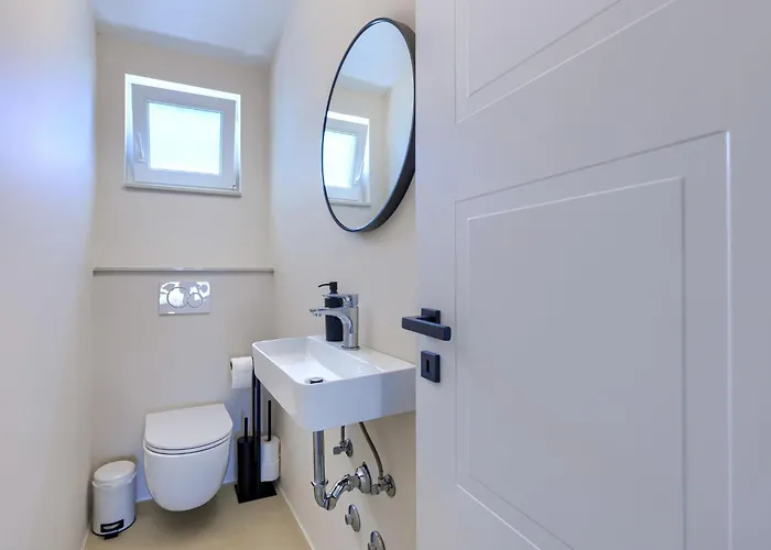 Kalina By Interhome بولا