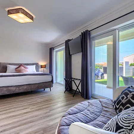 Kalina By Interhome
